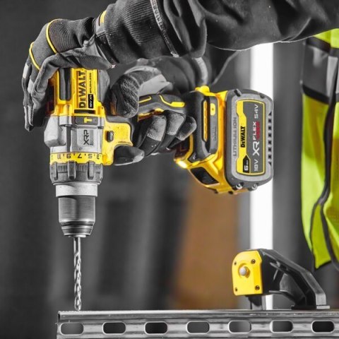 Wiertarko-wkrętarka aku 18V DEWALT DCD999NT Wiertarko-wkrętarka aku 18V DEWALT DCD999NT