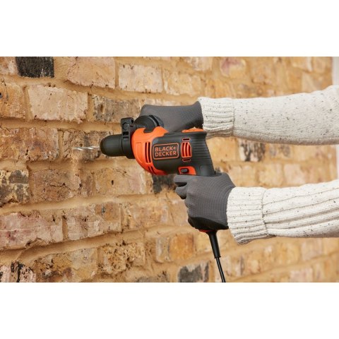 Wiertarka udarowa BEH710-QS BLACK+DECKER Wiertarka udarowa BEH710-QS BLACK+DECKER