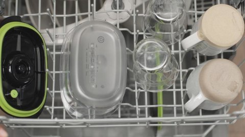 Pojemnik do przechowywania próżniowego FoodSaver FFC023X (1,8l ; FRESH 2.0) Pojemnik do przechowywania próżniowego FoodSaver FFC023X (1,8l ; FRESH 2.0)