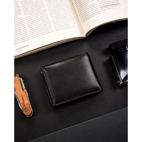 Poziome, czarne etui na karty ze skóry naturalnej zapakowane w eleganckie pudełko - 4U Cavaldi Poziome, czarne etui na karty ze skóry naturalnej zapakowane w eleganckie pudełko - 4U Cavaldi