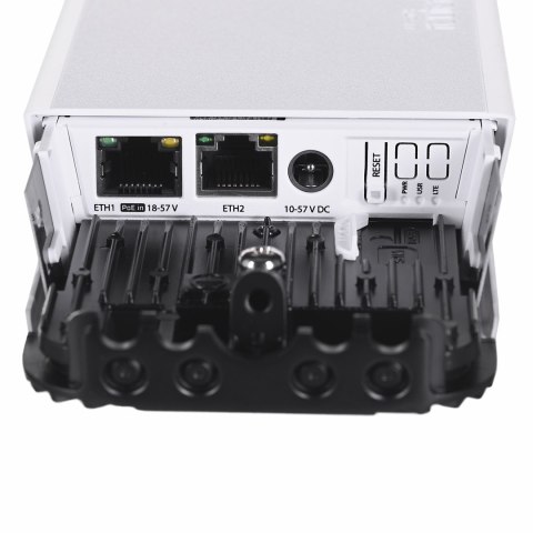 Router WiFi 5 LTE Mikrotik wAP ac LTE6 kit (RBwAPGR-5HacD2HnD&R11e-LTE6) LTE: Cat 6 Router WiFi 5 LTE Mikrotik wAP ac LTE6 kit (RBwAPGR-5HacD2HnD&R11e-LTE6) LTE: Cat 6