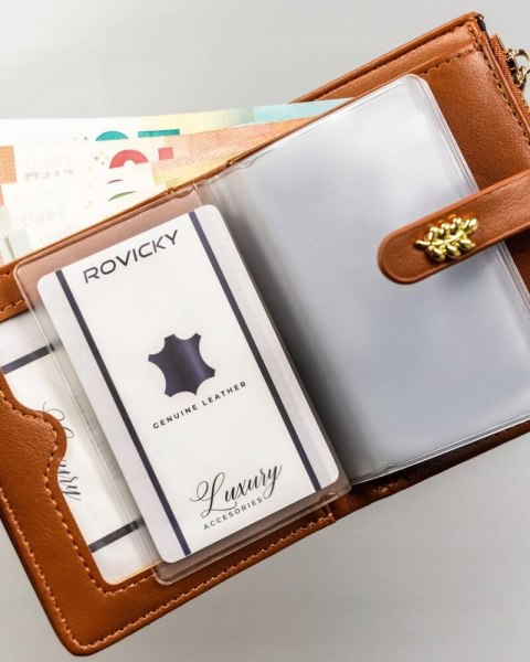 Rozbudowany portfel damski ze skóry ekologicznej - 4U Cavaldi Rozbudowany portfel damski ze skóry ekologicznej - 4U Cavaldi