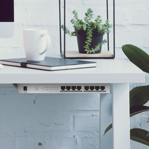 Switch Zyxel GS1008-HP 8p PoE (PoE+: 8) 60W Unmanaged Gigabit Switch Zyxel GS1008-HP 8p PoE (PoE+: 8) 60W Unmanaged Gigabit