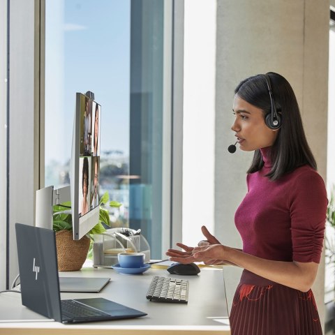 HP EliteOne 870 G9 AiO TS i5-13500 27"QHD Touch IPS 250nits AG 16GB DDR5 SSD512 UHD 770 W11Pro 3Y OnSite HP EliteOne 870 G9 AiO TS i5-13500 27"QHD Touch IPS 250nits AG 16GB DDR5 SSD512 UHD 770 W11Pro 3Y OnSite