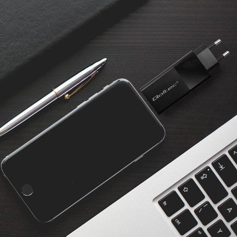 QOLTEC ŁADOWARKA GAN POWER PRO | 1XUSB-C | 1XUSB | 100W | 5-20V | 1.5-5A | PD | CZARNA QOLTEC ŁADOWARKA GAN POWER PRO | 1XUSB-C | 1XUSB | 100W | 5-20V | 1.5-5A | PD | CZARNA