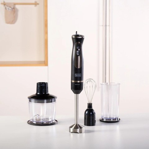 Blender ręczny Black+Decker BXHBA800E (800W) Blender ręczny Black+Decker BXHBA800E (800W)