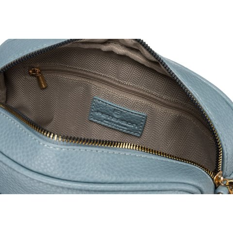 Niebieska listonoszka damska crossbody z wąskim i szerokim paskiem na ramię eko skóra Peterson Niebieska listonoszka damska crossbody z wąskim i szerokim paskiem na ramię eko skóra Peterson