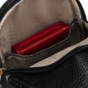 Czarna saszetka damska crossbody plecaczek na jedno ramię eko skóra Peterson