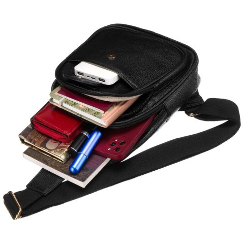 Czarna saszetka damska crossbody plecaczek na jedno ramię eko skóra Peterson Czarna saszetka damska crossbody plecaczek na jedno ramię eko skóra Peterson