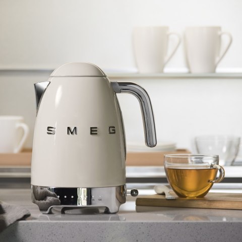 Czajnik elektryczny SMEG KLF04CREU kremowy Czajnik elektryczny SMEG KLF04CREU kremowy