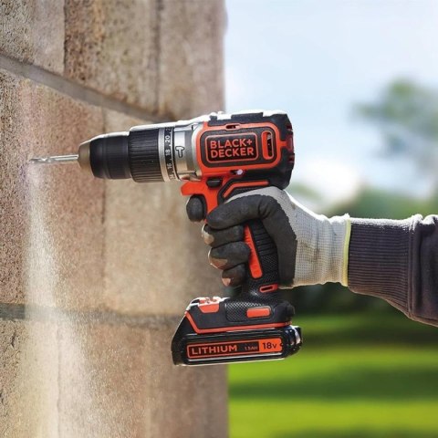 BLACK & DECKER 18V Drill Driver with 2x2.0 Ah Batteries | BCD383D2XK-QW BLACK & DECKER 18V Drill Driver with 2x2.0 Ah Batteries | BCD383D2XK-QW