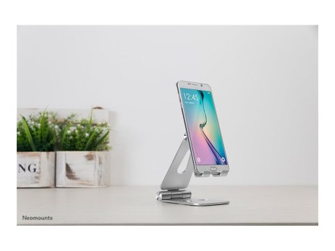 Neomounts DS10-160SL1 Phone stand up to 7" - foldable - universal - silver Neomounts DS10-160SL1 Phone stand up to 7" - foldable - universal - silver