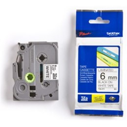 Brother | TZe-211 | Laminated tape | Thermal | Black on white | Roll (0.6 cm x 8 m)