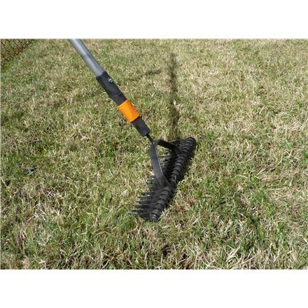 Fiskars Aerator Rake Fiskars Aerator Rake