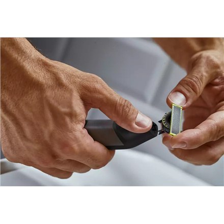 Trymer do włosów, twarzy i ciała Philips QP6551/15 OneBlade Pro | Bezprzewodowy, Mokry i Suchy, 14 Długości Strzyżenia | Czarno- Trymer do włosów, twarzy i ciała Philips QP6551/15 OneBlade Pro | Bezprzewodowy, Mokry i Suchy, 14 Długości Strzyżenia | Czarno-