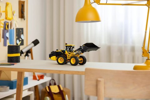 LEGO TECHNIC 42209 VOLVO L120 ELECTRIC WHEEL LOADER LEGO TECHNIC 42209 VOLVO L120 ELECTRIC WHEEL LOADER