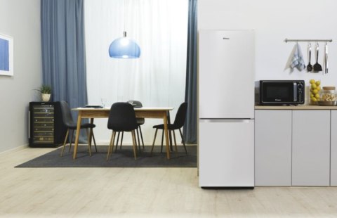 Candy | Chłodziarka | CCG1L314EW | Klasa efektywności energetycznej E | Wolnostojąca | Kombi | Wysokość 144 cm | Pojemność chłod Candy | Chłodziarka | CCG1L314EW | Klasa efektywności energetycznej E | Wolnostojąca | Kombi | Wysokość 144 cm | Pojemność chłod