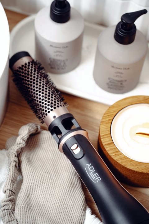 Adler Hair Styler AD 2026, Number of heating levels 2, 1200 W, Black Adler Hair Styler AD 2026, Number of heating levels 2, 1200 W, Black