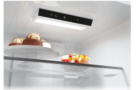 Lodówka Candy | CNCQ2T518EX | Klasa efektywności energetycznej E | Wolnostojąca | Kombi | Wysokość 182,5 cm | System No Frost | Lodówka Candy | CNCQ2T518EX | Klasa efektywności energetycznej E | Wolnostojąca | Kombi | Wysokość 182,5 cm | System No Frost |