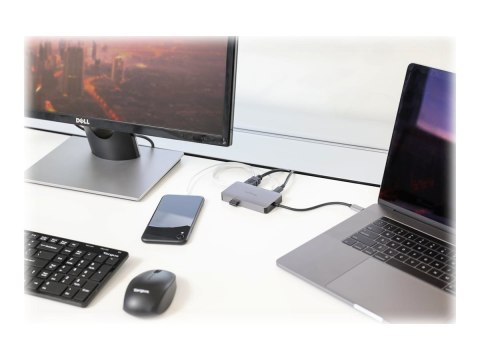 Targus USB-C DP Alt Mode Single Video 4K HDMI/VGA Docking Station with 100W PD Pass-Thru Targus Targus USB-C DP Alt Mode Single Video 4K HDMI/VGA Docking Station with 100W PD Pass-Thru Targus