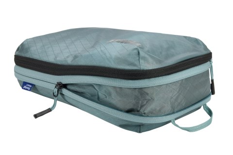 Thule Compression Packing Cube Medium - Pond Gray Thule Compression Packing Cube Medium - Pond Gray