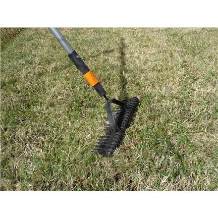 Fiskars Aerator Rake Fiskars Aerator Rake