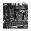 Gigabyte | B550M DS3H 1.0 | Rodzina procesorów AMD | Gniazdo procesora AM4 | DDR4 DIMM | Gniazda pamięci 4 | Liczba złączy SATA