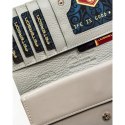 Biały portfel damski z systemem RFID zamykany na zatrzask - Peterson