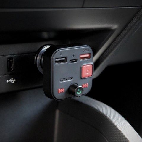 SAVIO TR-15 TRANSMITER FM Z WYŚWIETLACZEM, BLUETOOTH I ŁADOWARKĄ PD USB-C USB-A QUICK CHARGE, BASS BOOST SAVIO TR-15 TRANSMITER FM Z WYŚWIETLACZEM, BLUETOOTH I ŁADOWARKĄ PD USB-C USB-A QUICK CHARGE, BASS BOOST