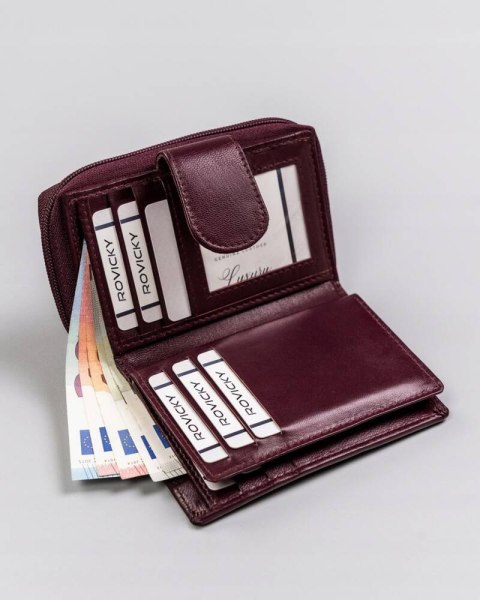 Skórzany portfel damski z systemem RFID Protect - Rovicky Skórzany portfel damski z systemem RFID Protect - Rovicky
