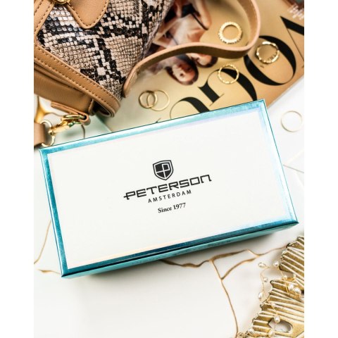 Elegancki portfel damski w kwiaty wykonany ze skóry naturalnej i ekologicznej zamykany zatrzaskiem - Peterson Elegancki portfel damski w kwiaty wykonany ze skóry naturalnej i ekologicznej zamykany zatrzaskiem - Peterson