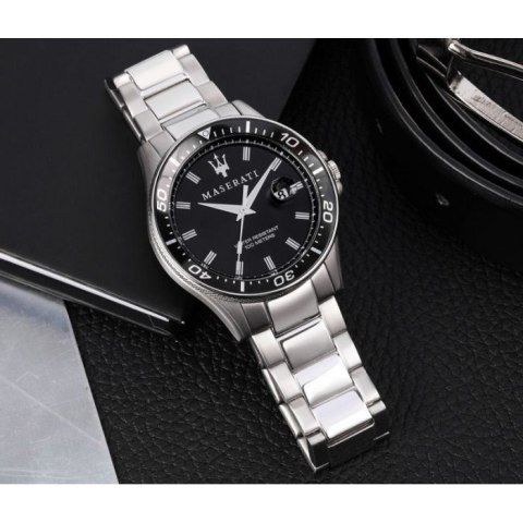 ZEGAREK MĘSKI MASERATI R8853140002 - SFIDA (zs008a) ZEGAREK MĘSKI MASERATI R8853140002 - SFIDA (zs008a)