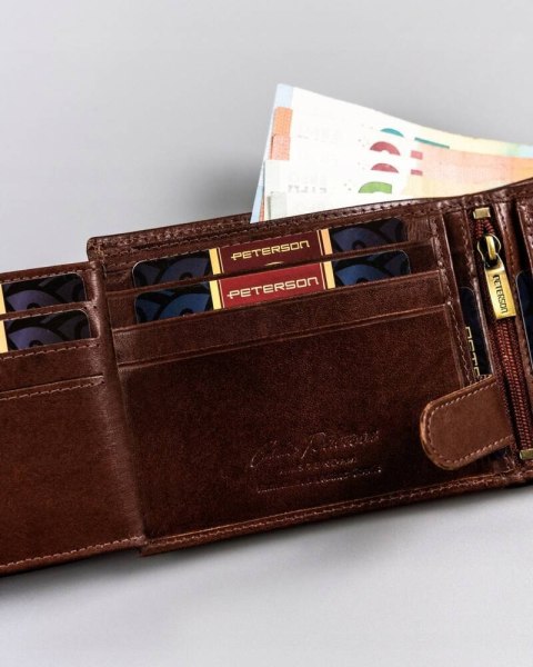 Duży, skórzany portfel męski z ochroną RFID - Peterson Duży, skórzany portfel męski z ochroną RFID - Peterson