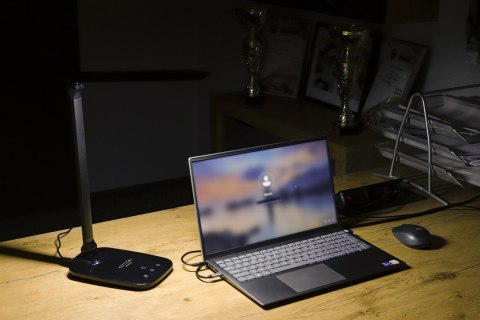 MONTIS MT042-BK LAMPKA BIURKOWA LED CZARNA 230V + USB MONTIS MT042-BK LAMPKA BIURKOWA LED CZARNA 230V + USB