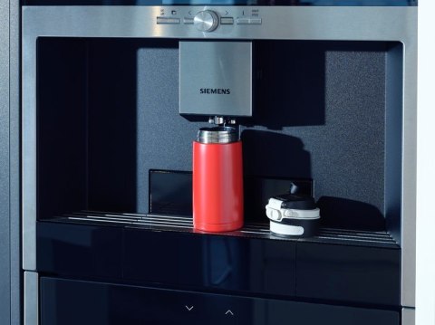 Kubek termiczny Flip 350 ml, czerwony 3245 LEIFHEIT Kubek termiczny Flip 350 ml, czerwony 3245 LEIFHEIT