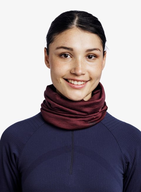 Bandana BUFF MERINO LIGHTWEIGHT SOLID GARNET Bandana BUFF MERINO LIGHTWEIGHT SOLID GARNET