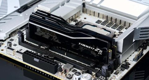 G.SKILL TRIDENT Z5CK DDR5 CUDIMM 2X24GB 9000MHZ CL42 RGB F5-9000C4256H24GX2-TZ5CK